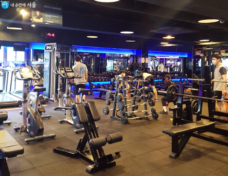 당분간 입문 비추천하는 취미_1.jpg