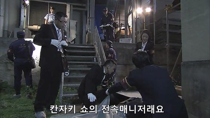 "그 아줌마가 죽었다고요? ㅅㅂ 오늘은 축제다!!!!"_3.jpg