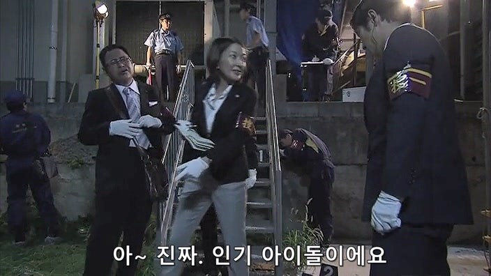 "그 아줌마가 죽었다고요? ㅅㅂ 오늘은 축제다!!!!"_5.jpg