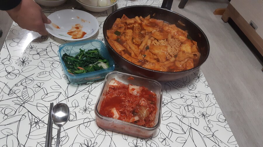 떡볶이 (12월 7일)_1.jpg