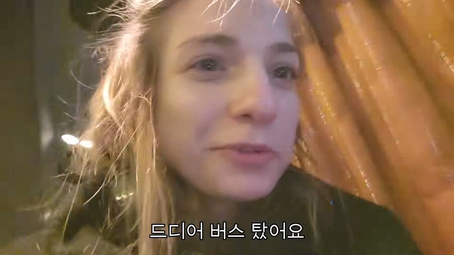 유튜브) 우크라이나에 있는 아내의 쌍둥이언니를 데려와준 남편_18.png