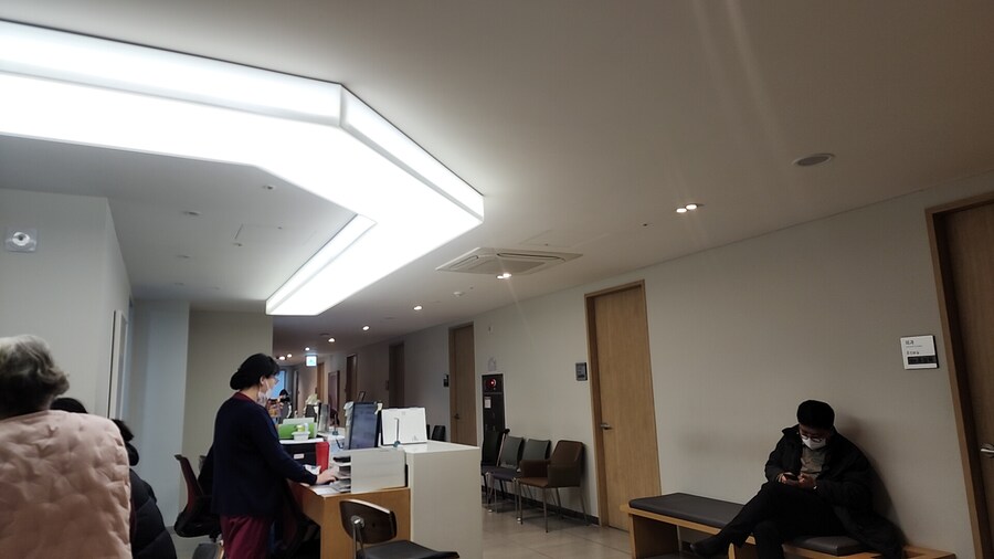 하 똥꼬 따이러왔다_1.jpg