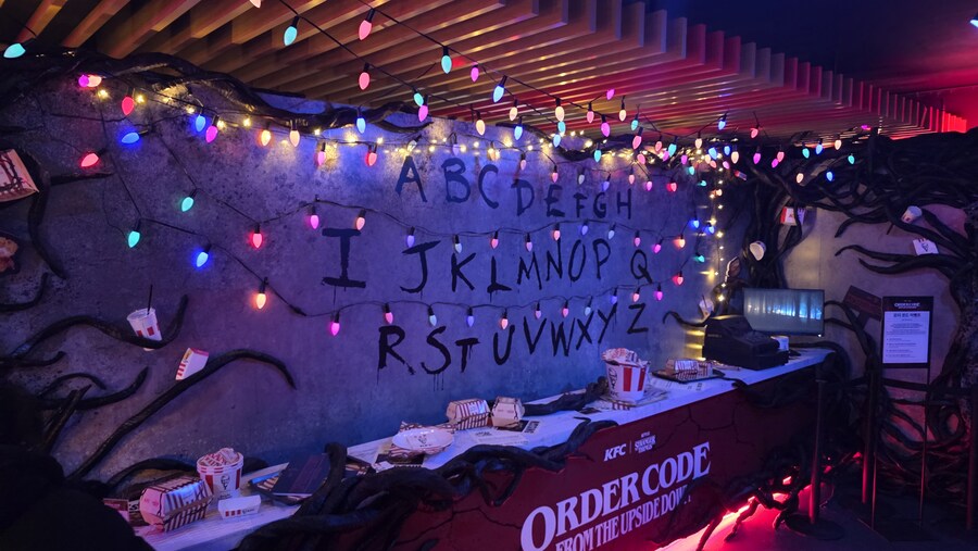 신촌 kfc 기묘한이야기 팝업 후기_4.jpg