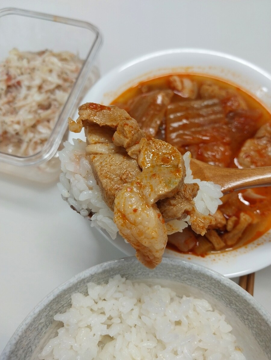 집밥-돼지고기 김치찌개 백반_11.jpg