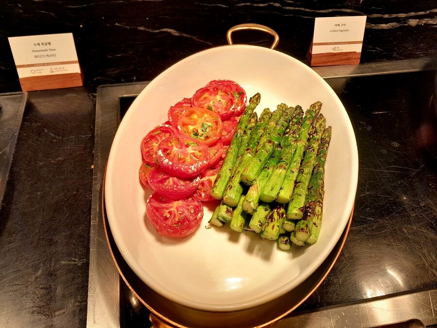 새롭게 떠오르는 호텔 뷔페의 강자_9.jpg