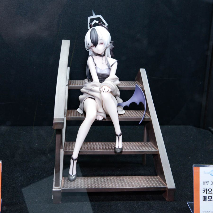 [솔라레인] 블루 아카이브 - 카요코 드레스 메모리얼 로비 Ver 전시 사진_3.jpg