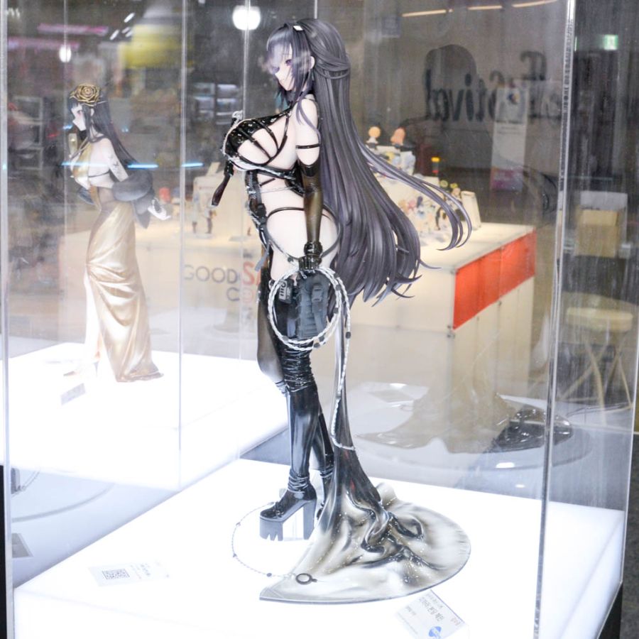 [AniGift] 승리의 여신: 니케 - 미하라: 본딩 체인 AGF 전시 사진_3.jpg