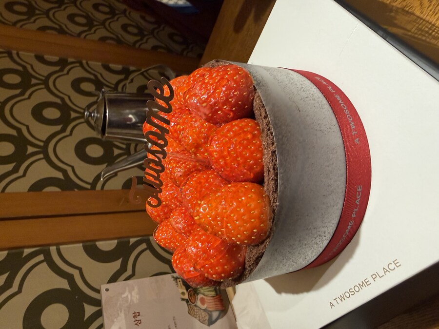 생일이라 여러가지 먹었습니다_3.jpg