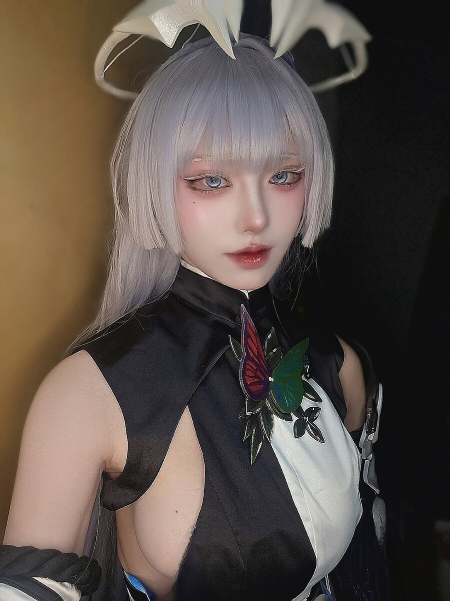 니케)AGF)공식부스 나유타 코스프레_19.jpg