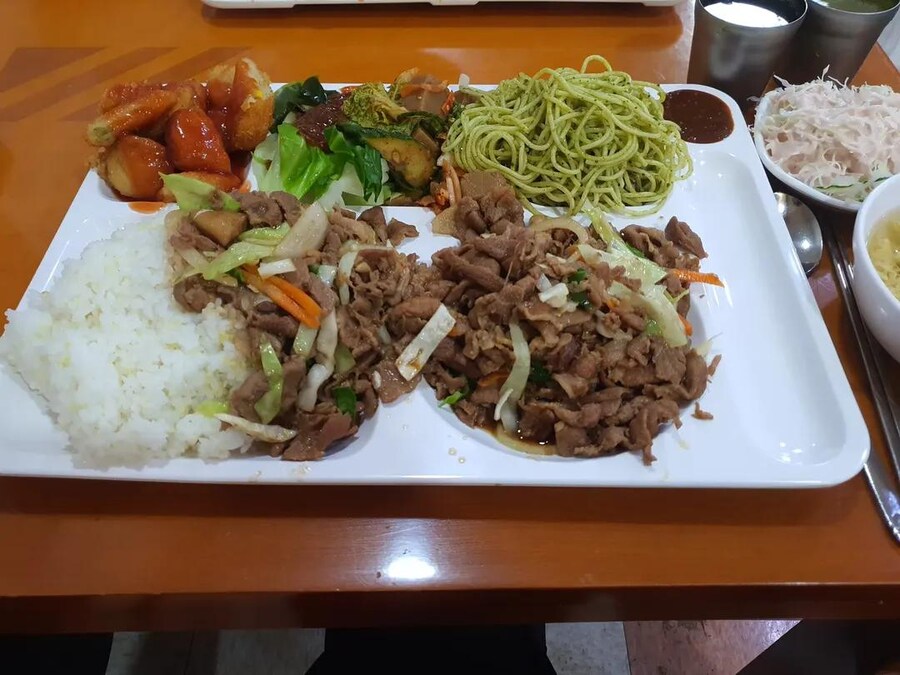 호블호 갈리는 우체국 무한리필 구내식당.jpg_4.jpg