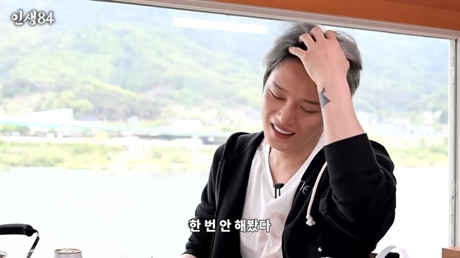 기안이 좀 부러운듯한 김재중_16.png