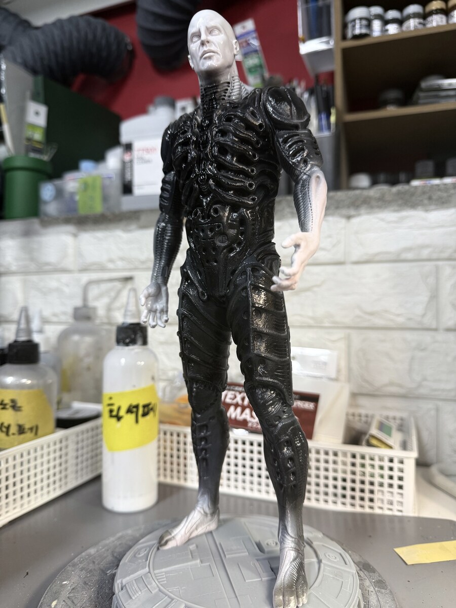 프로메테우스 엔지니어(Engineer)커스텀 도색 작업기_8.jpg