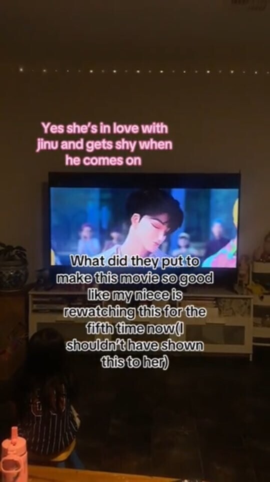 ??? : 케데헌 그거 흥해봤자 우리가 만든거 아니라 돈 못벌잖아?_4.jpg