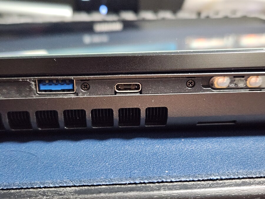 GPD WIN4 배터리 교체_3.jpg