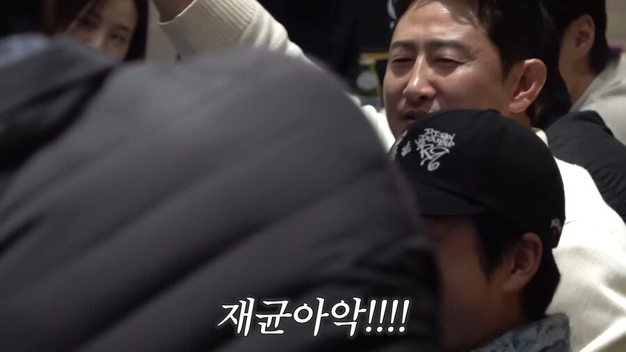 야구 유니폼 경매 참가 안한다고 한 사람_11.png