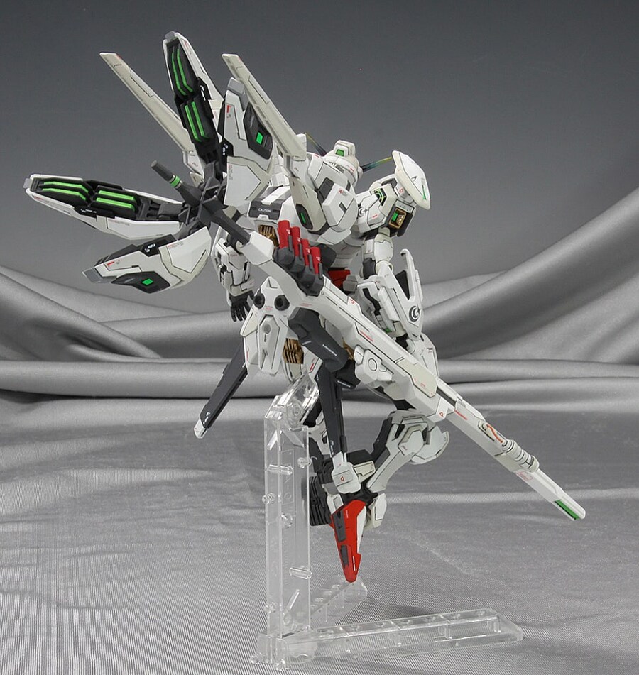 [HG] 1/144 건담 캘리번 Gundam Calibarn 완성_10.jpg