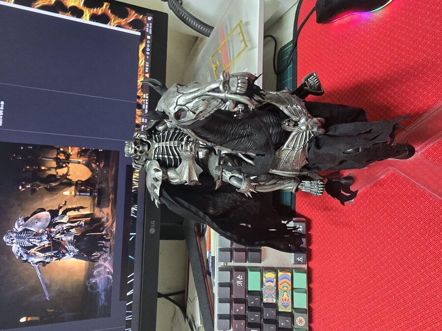 굿스마일 맥스팩토리 피그마 해골기사 DX에디션_13.jpg