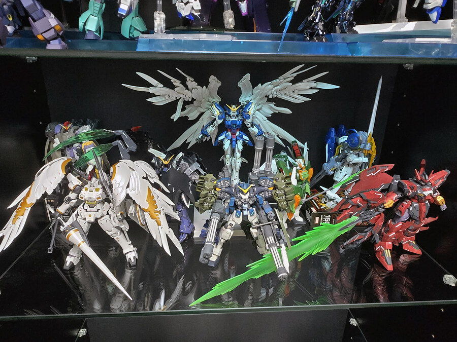 윙건담 EW 전시는 이걸로 끝낼렵니다_1.jpg