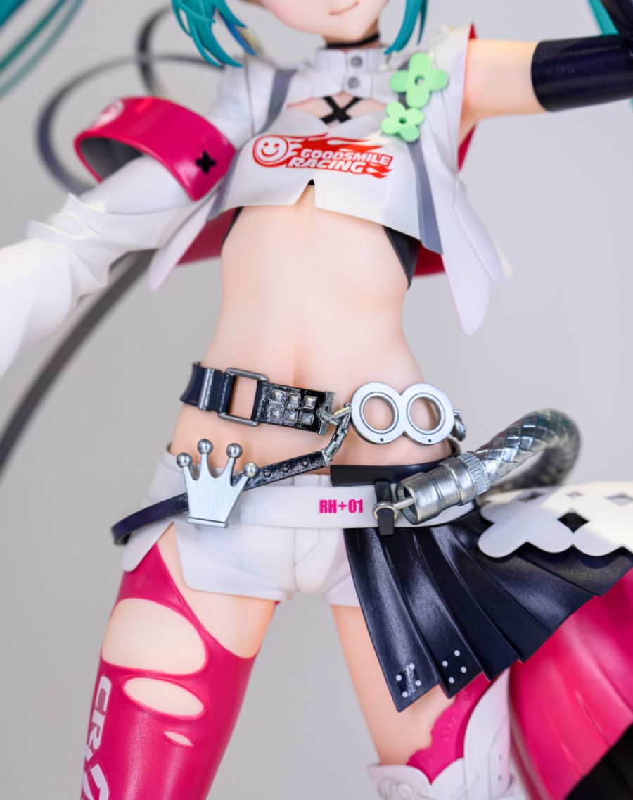 [굿 스마일] 레이싱 미쿠 2025 Ver 전시 사진_3.jpg