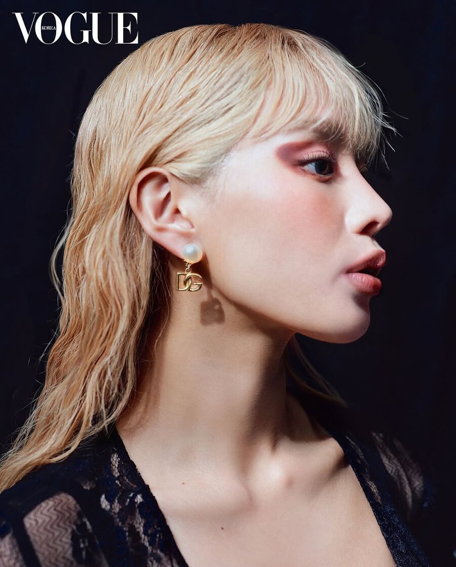 [키스오브라이프] Vogue 화보 '돌체 & 가바나 뷰티' 촬영 비하인드_3.jpg