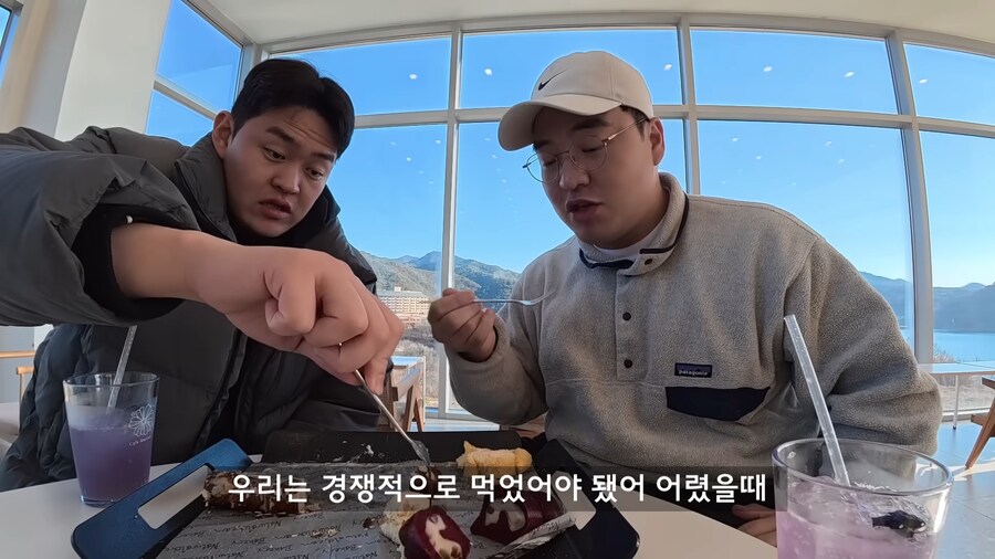 남자들이 고급 카페에 가면 벌어지는 일.jpg_32.png