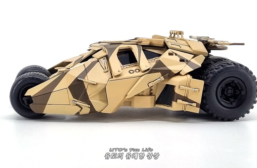 카모텀블러 배트맨 비긴즈 반다이 도색완성_10.png