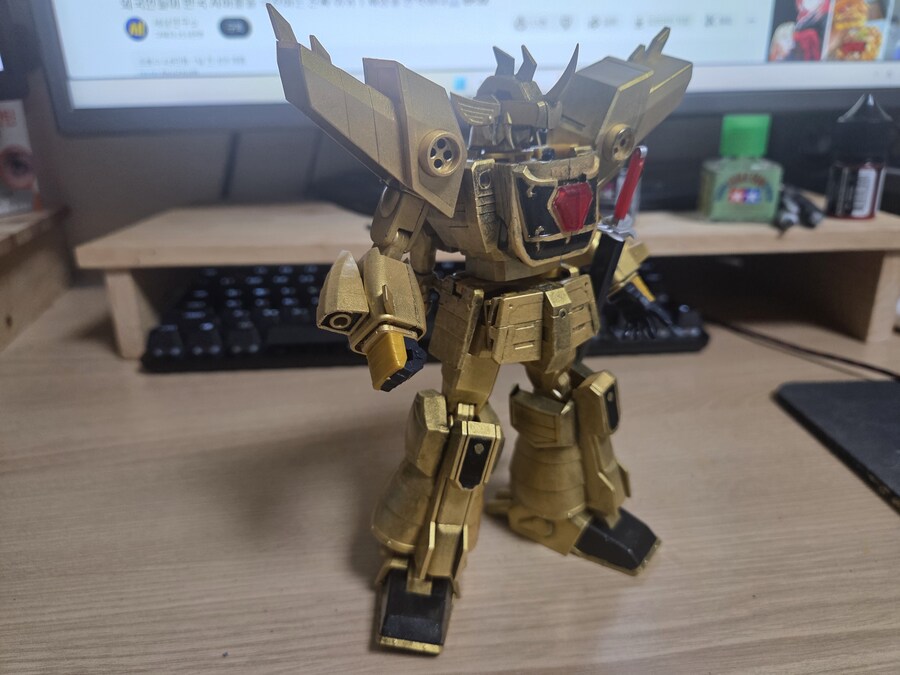 초보 처음 아크릴 스펀지 풀도색해본 Smp 골드런입니다_12.jpg