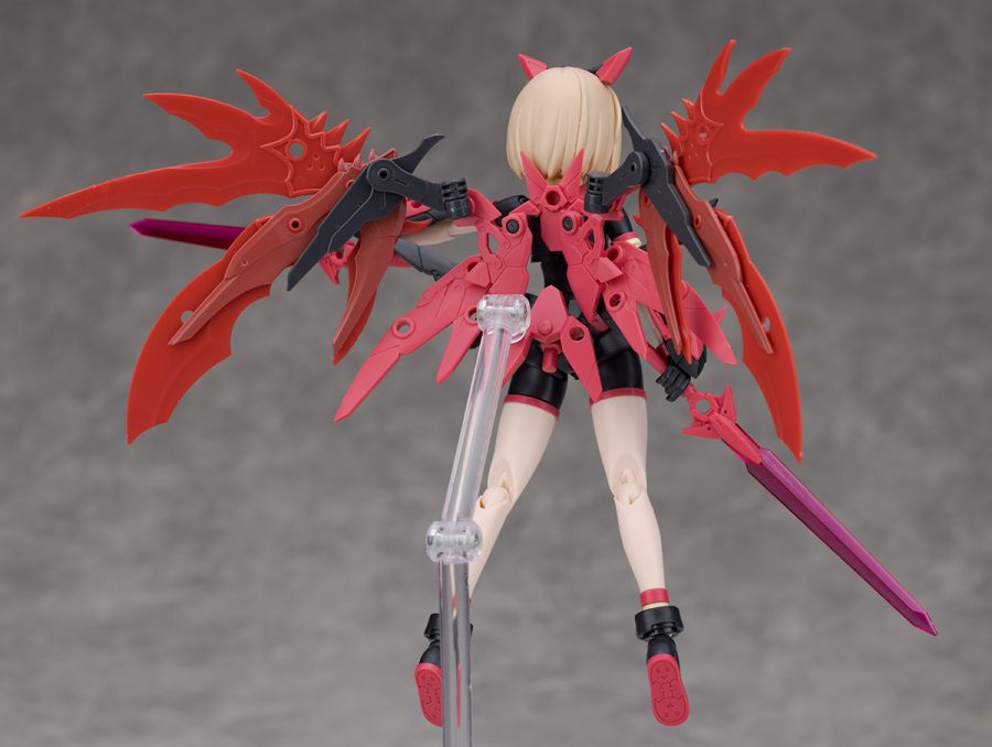 30MF 클래스 업 아머 드래고니아 로드 해외 리뷰 2_64.jpg