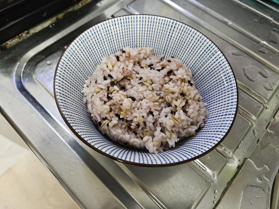 간단하게 먹는 오늘의 점심_1.jpg