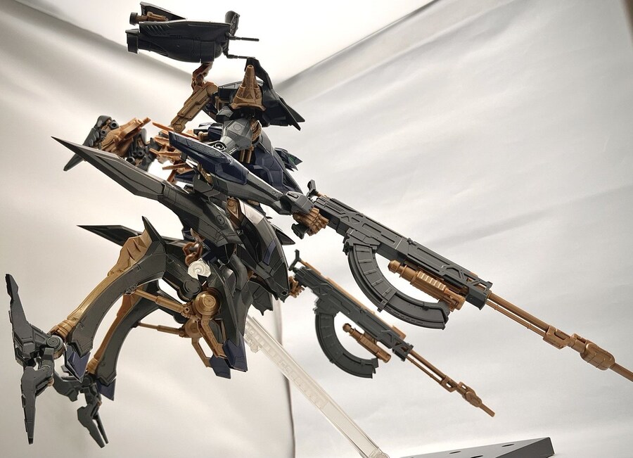 [코토부키야] 아머드 코어 V.I.O.S.시리즈 스틸헤이즈 조립 샘플 이미지 3_4.jpg