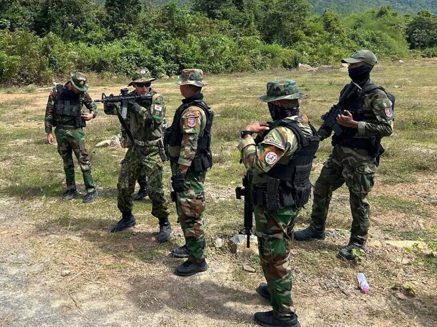 눈치 드럽게 없는 일본자위대_1.jpg