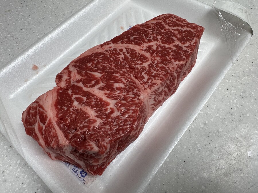 오늘도 스테이크와 와인 먹었어요 ㅎㅎ_1.jpg