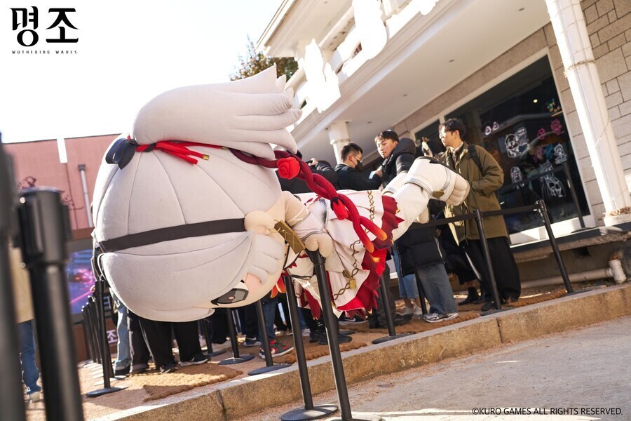 명조) 쿠로 입장에서 올해는 한섭 되게 이뻐 할것같다_1.jpg