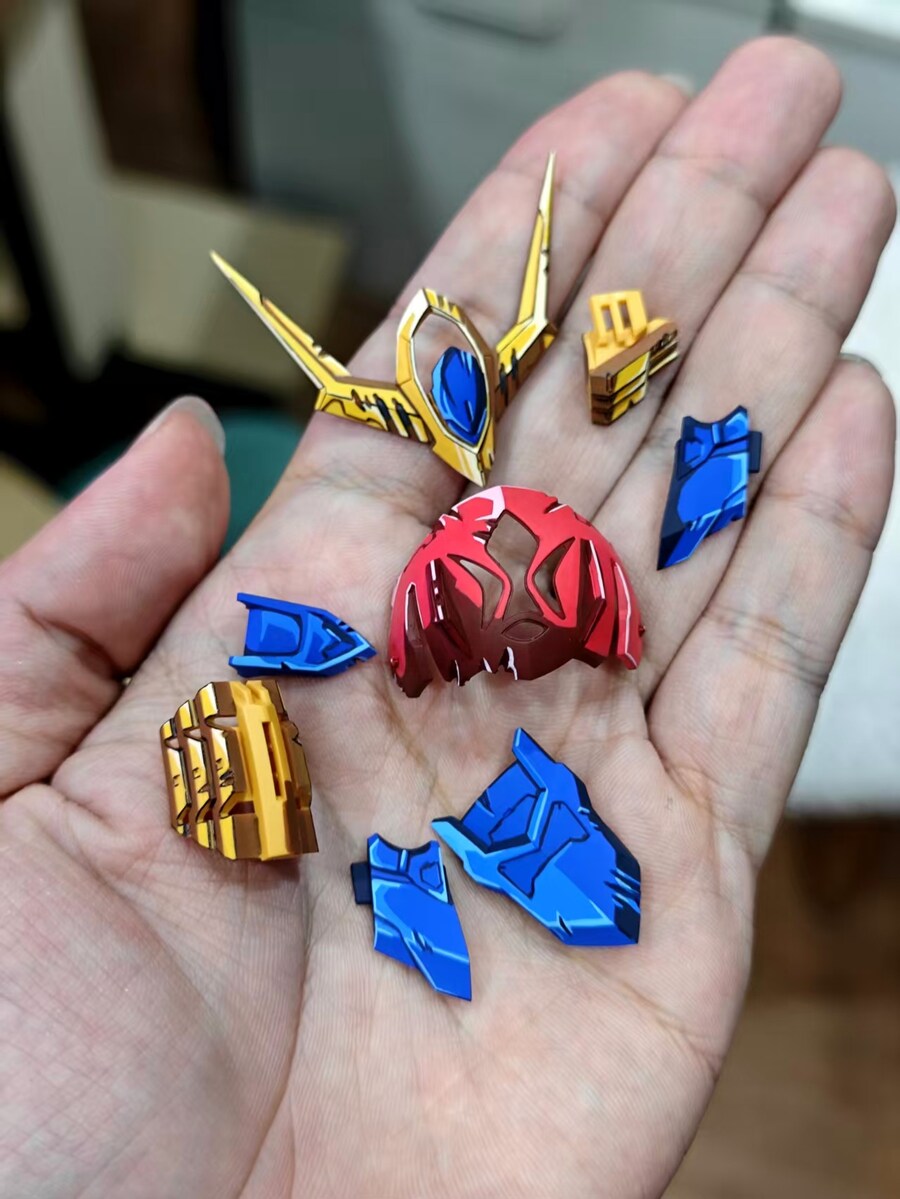 이번에 출시된 반다이 MG 발바토스 루프스 이차원 도색_2.jpg