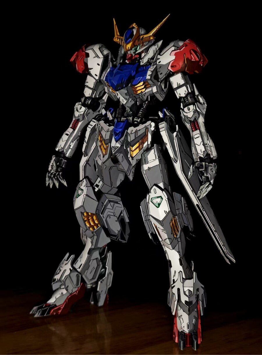 이번에 출시된 반다이 MG 발바토스 루프스 이차원 도색_24.jpg