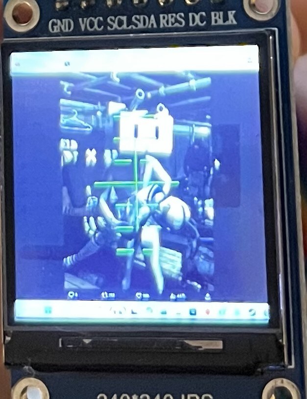 서바이벌 게임용 동인 굿즈를 만들던 일러레 근황_4.jpg