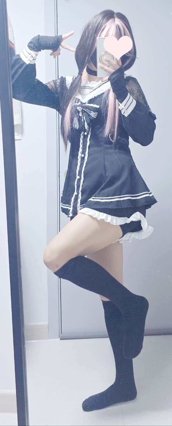 버튜버) "남자도 여자처럼 다루면 여자가 돼" 를 실시간으로 겪는중_4.png