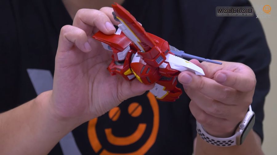 [굿 스마일] MODEROID 가리안 중장 改 개발담 영상 (스크롤 주의)_66.png