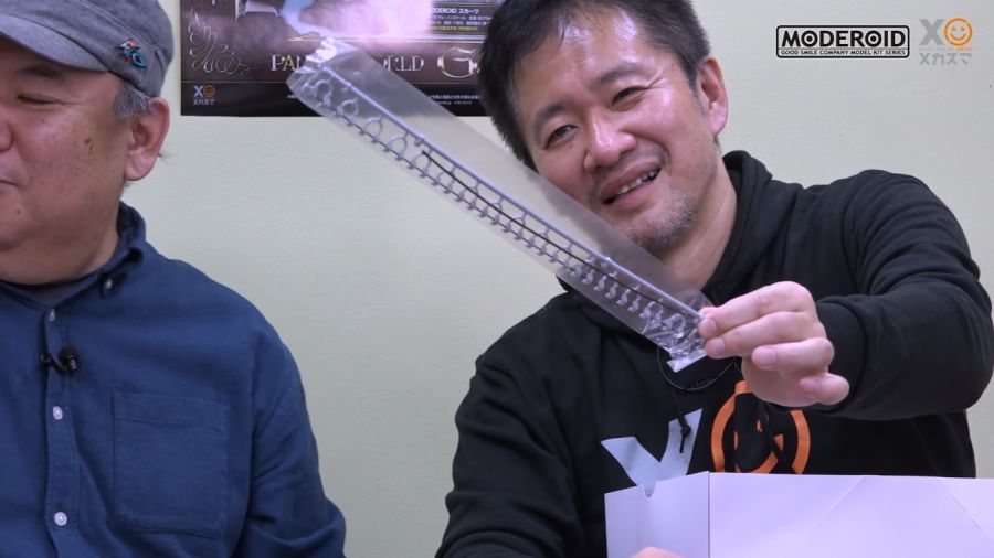 [굿 스마일] MODEROID 가리안 중장 改 개발담 영상 (스크롤 주의)_83.png