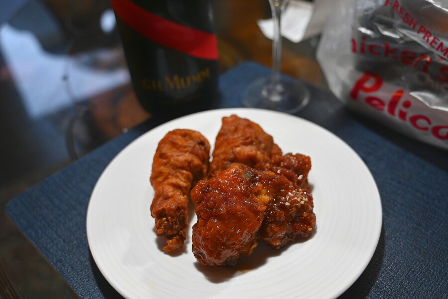 퇴근후 대충 사묵는 페리카나 반반치킨;ㅎ_3.jpg