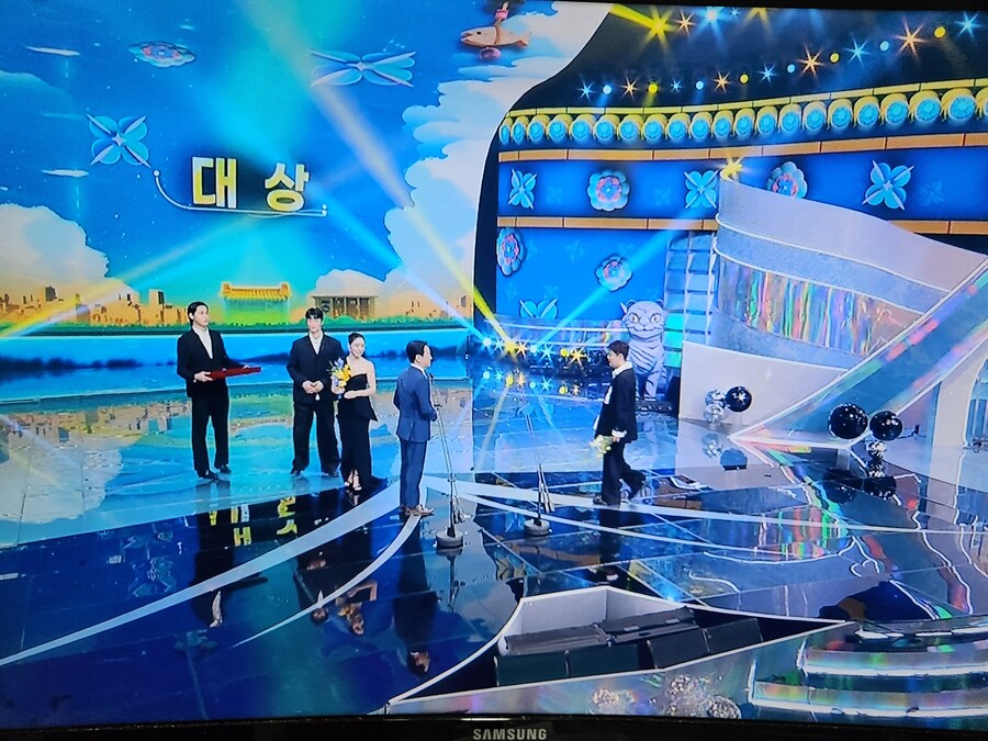 [2025 KBS 연예대상] 대상 - 전현무_2.jpg