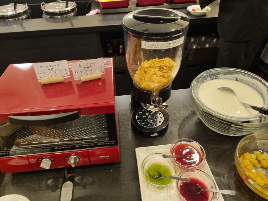 일본 워홀 32일차 교토 1박2일 호텔조식 니시키시장 탐방 도후쿠지(동복사)디저트_21.jpg