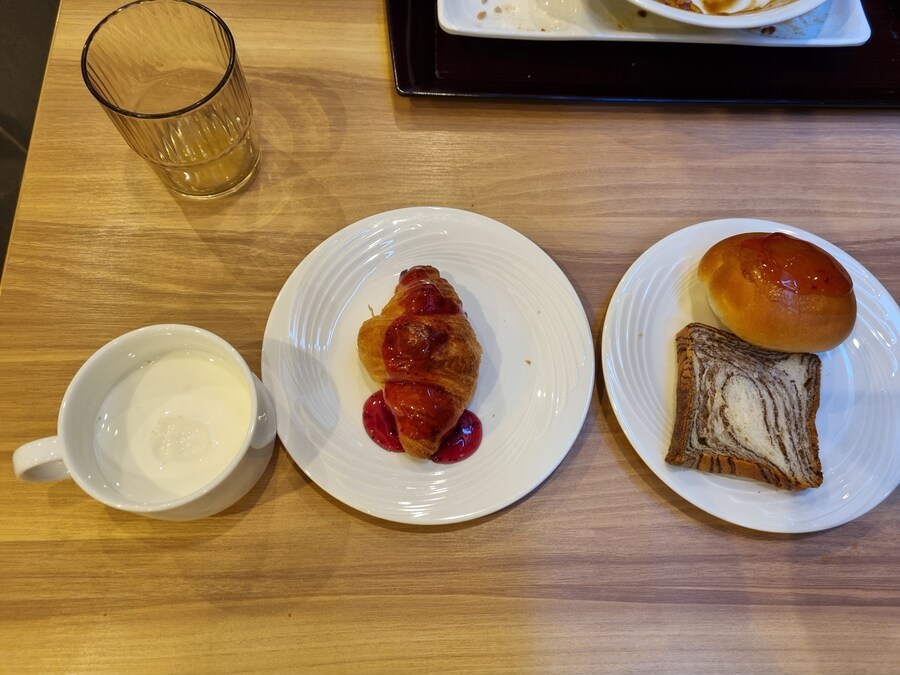 일본 워홀 32일차 교토 1박2일 호텔조식 니시키시장 탐방 도후쿠지(동복사)디저트_30.jpg