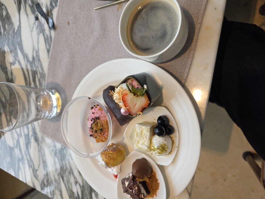 가족들과 하이원 그랜드 호텔 그랜드 테이블에 다녀왔습니다_13.jpg