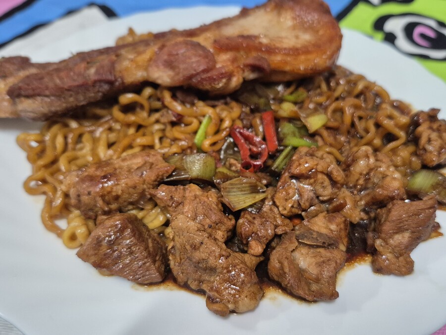 돼파게티 (with 통갈비)_3.jpg