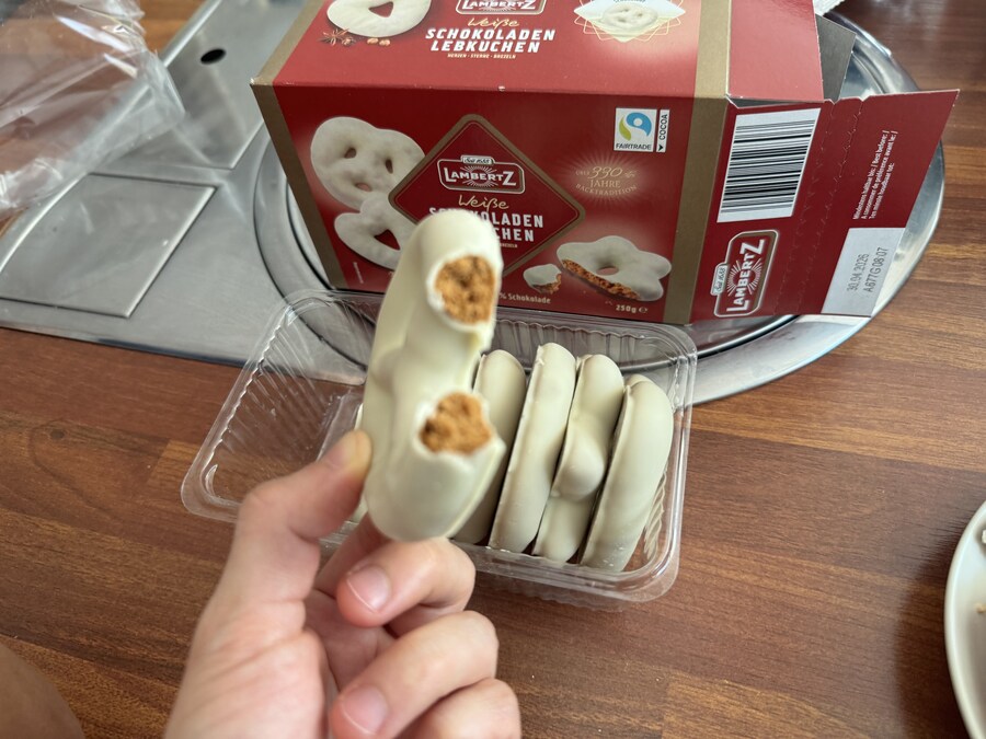 독일에서 날아온 간식들_8.jpg