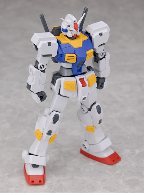 HGUC 1/144 건담 7호기 해외 리뷰_13.jpg