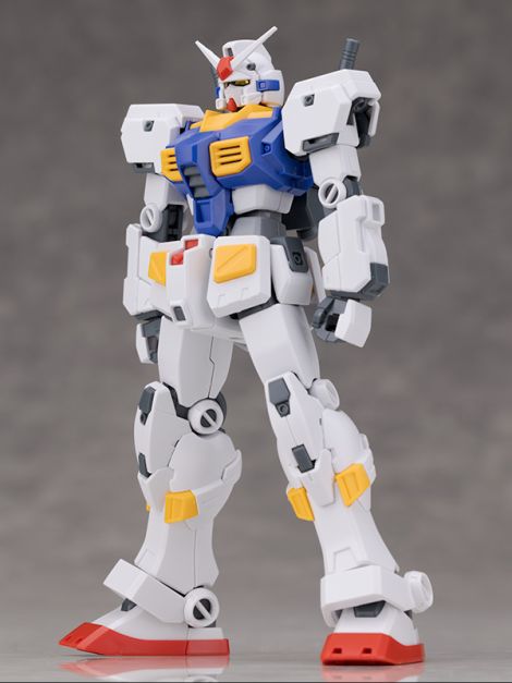 HGUC 1/144 건담 7호기 해외 리뷰_14.jpg