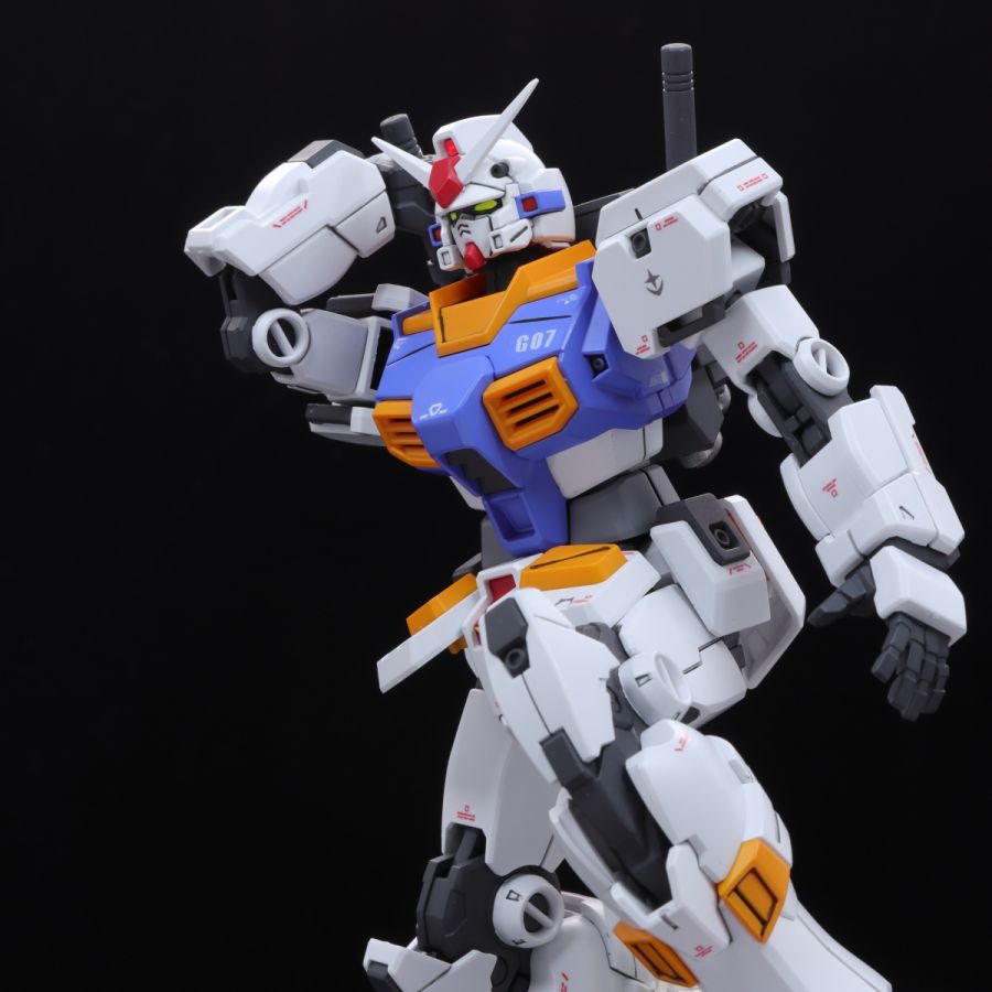 HGUC 1/144 건담 7호기 해외 리뷰_88.jpg