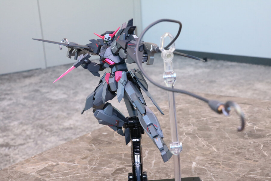 [반다이] 메탈 로봇혼 건담 AGE-2 다크하운드 기획담당자 인터뷰_1.jpg